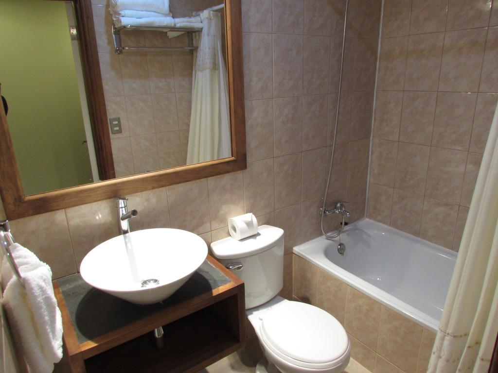 Hostal Buena Estancia Punta Arenas Chambre photo